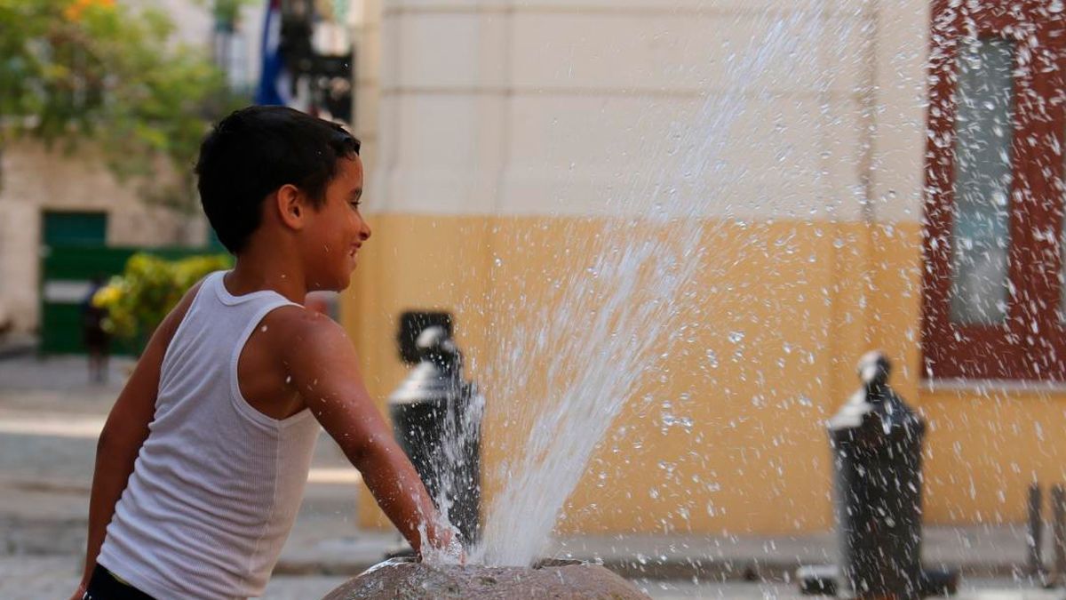 Protege a los menores del golpe de calor