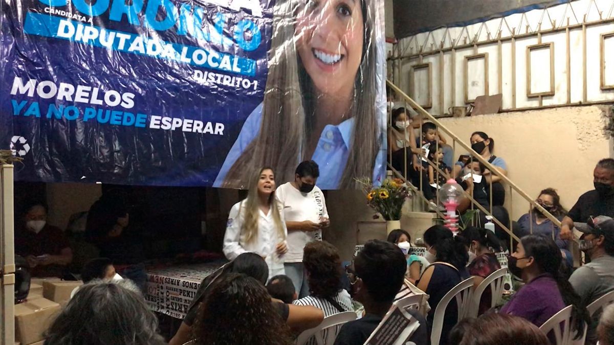 Comprometida Andy Gordillo con habitantes de La Antonio Barona