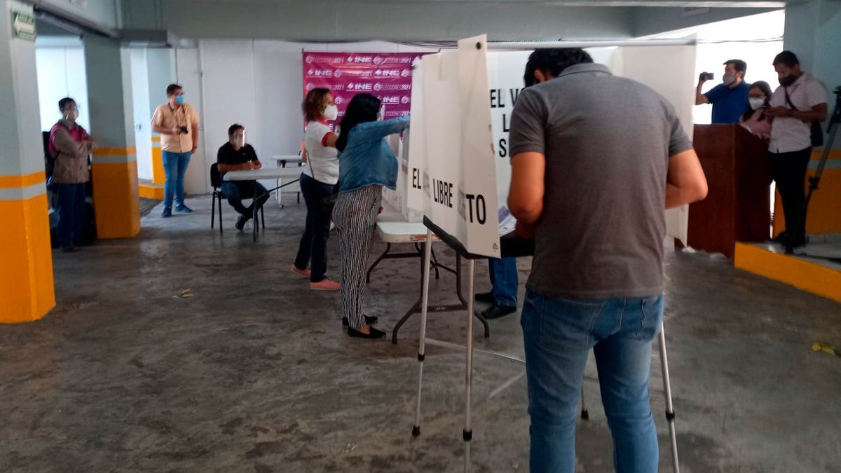 Reconoce Ejecutivo orden y civilidad en elecciones de municipios indígenas