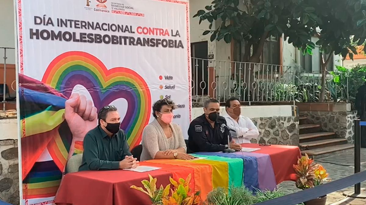 Capacitan a policías para evitar actos de discriminación