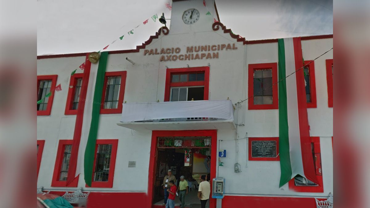 Más de 15 alcaldes morelenses están en riesgo de ser destituidos