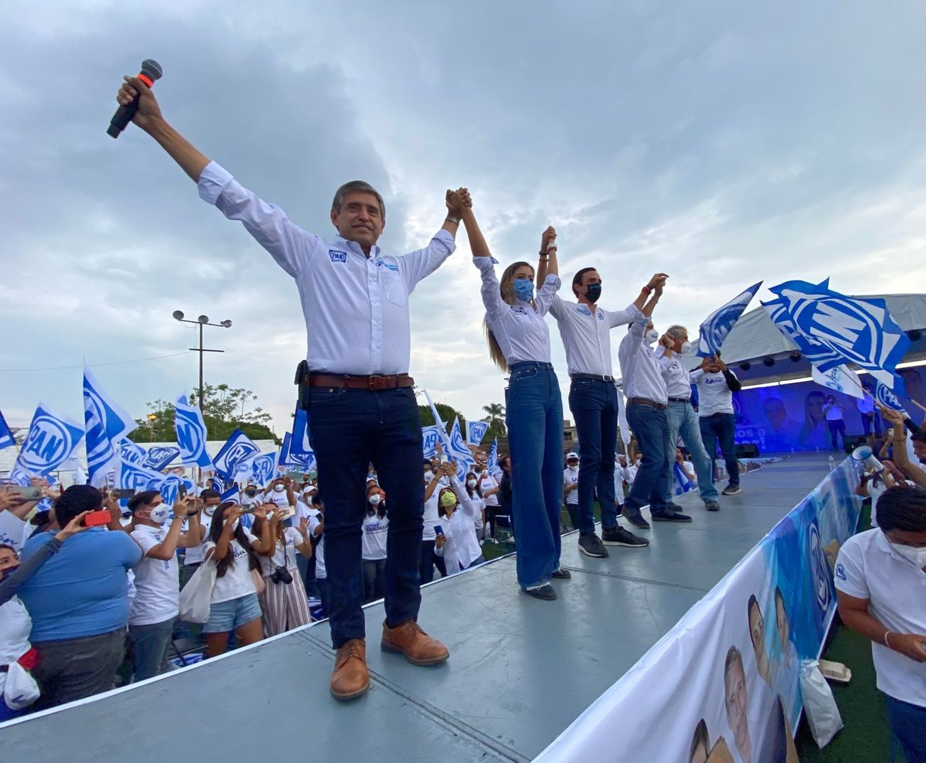 Cuernavaca necesita un gobierno honesto: Urióstegui