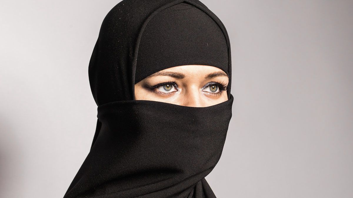 Arabia Saudita permitirá que mujeres vivan de forma independiente