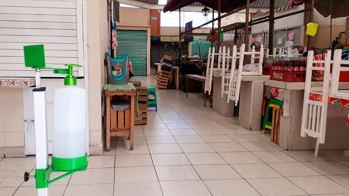 Recibe el mercado de Ayala Certificación de Salud