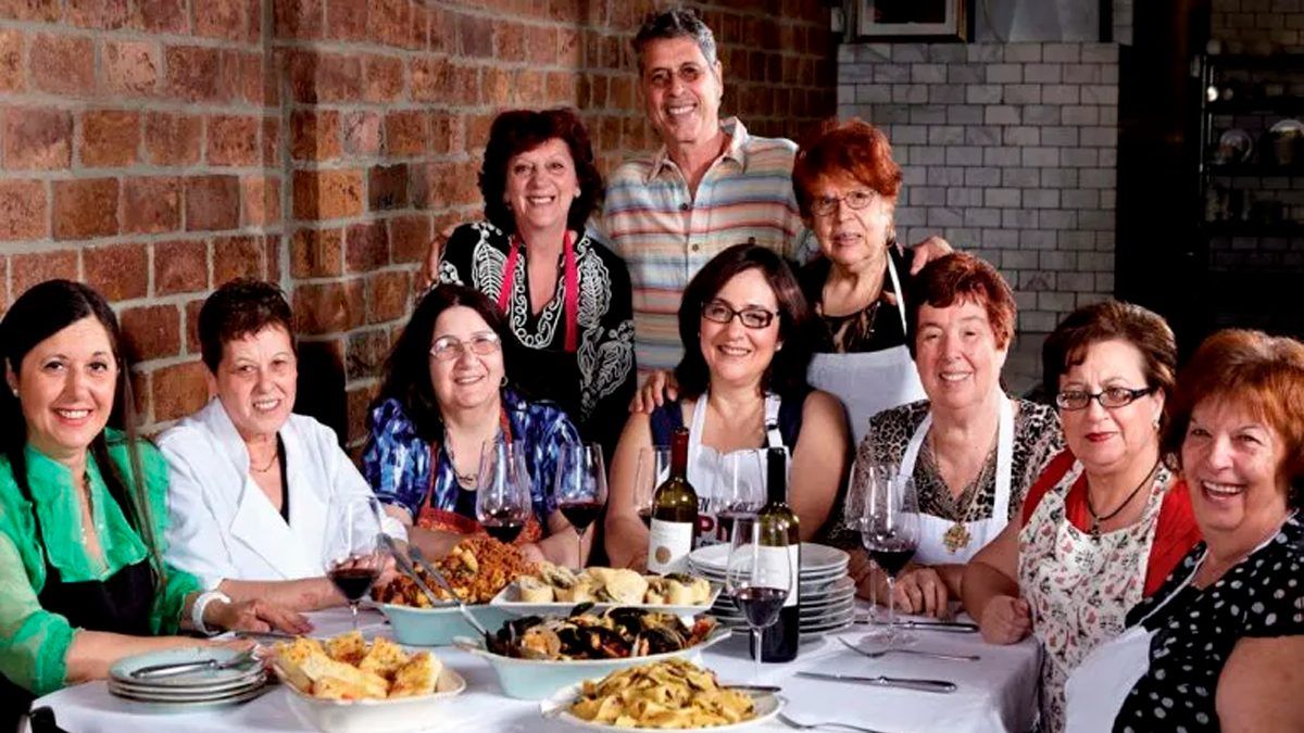 Conoce el restaurante donde las chefs son abuelas de todo el mundo