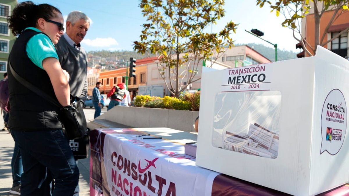 Buscan 142 morelenses ser promoventes de la revocación de mandato