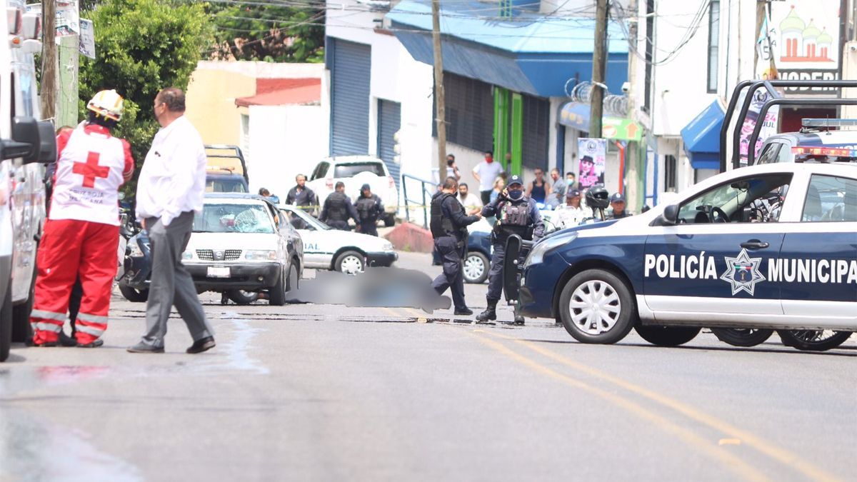 Cuentahabiente se defiende y dispara a asaltantes en Cuernavaca