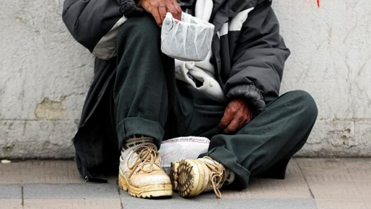 Vacunan con Cansino a personas en situación de calle en Cuernavaca