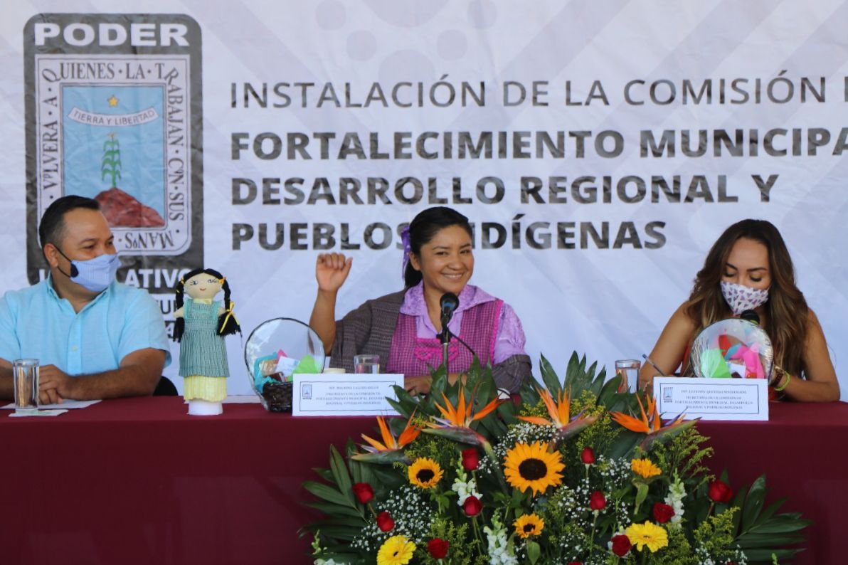 Instalan comisión en favor de los pueblos indígenas