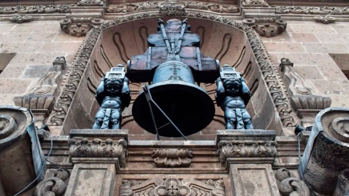 Campana de Dolores: Símbolo patrio hecho de minerales