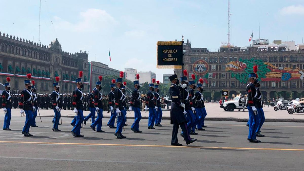 Participan soldados extranjeros en Desfile Cívico- Militar