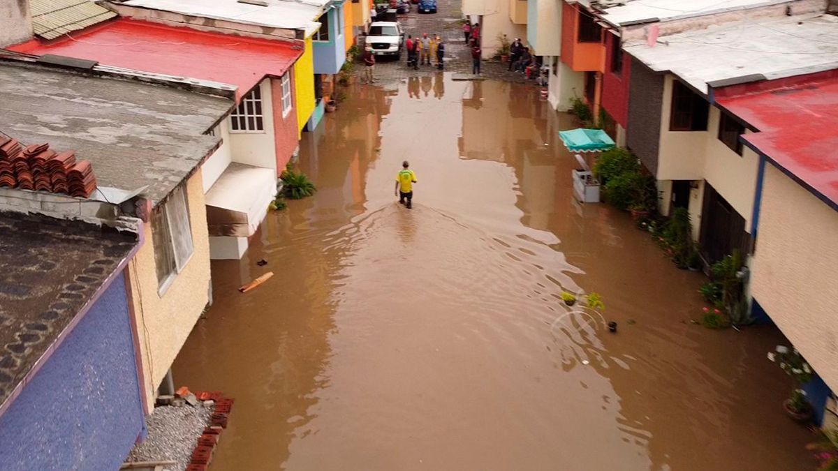 “Ya no pude sacar nada, el agua me llegaba a las rodillas”