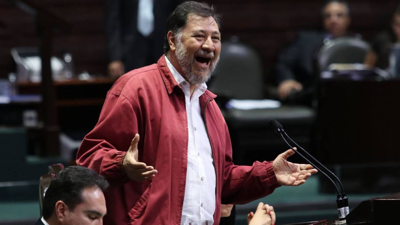 “No me van a amordazar” dice Fernández Noroña sobre cubrebocas