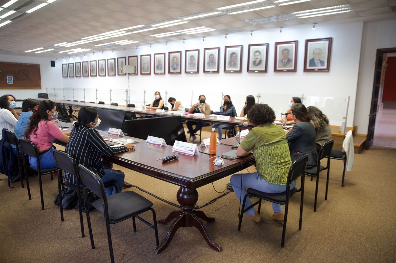 Instala Ejecutivo módulos itinerantes para atender violencia contra las mujeres
