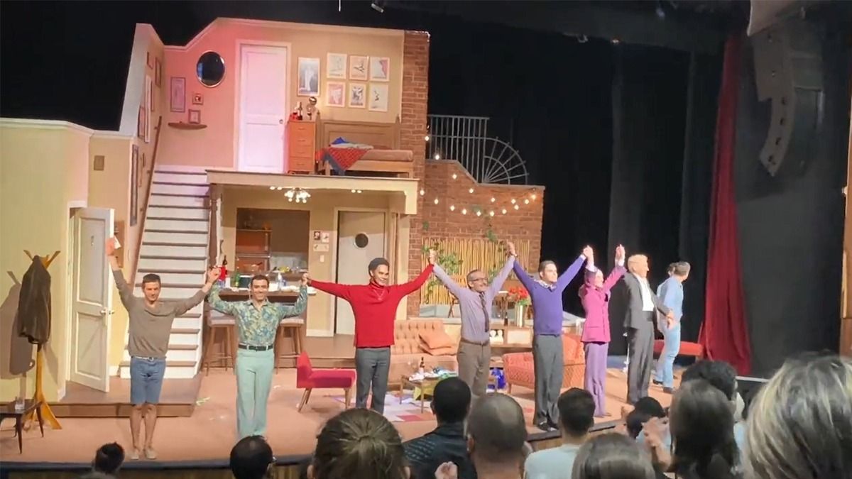 Horacio Villalobos te invita a ver “Los chico de la banda”