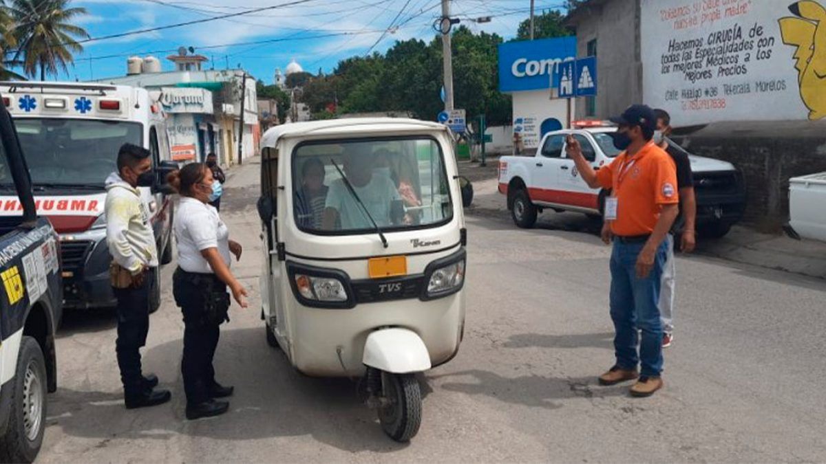 Refuerzan medidas contra COVID-19 entre mototaxistas de Coatetelco