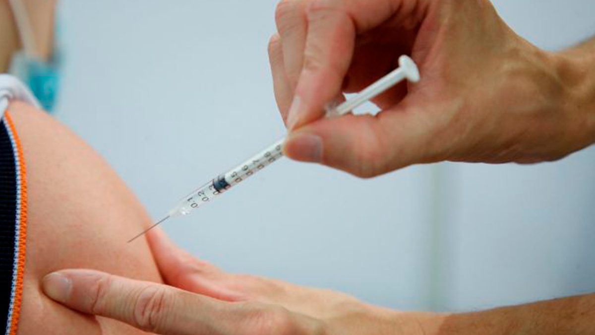 Tercera dosis de Pfizer y BioNTech genera anticuerpos contra ómicron