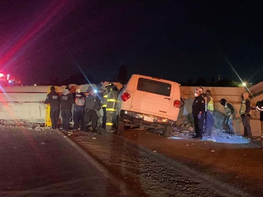 Cae trabe de puente vehicular en la México-Pachuca; hay un lesionado
