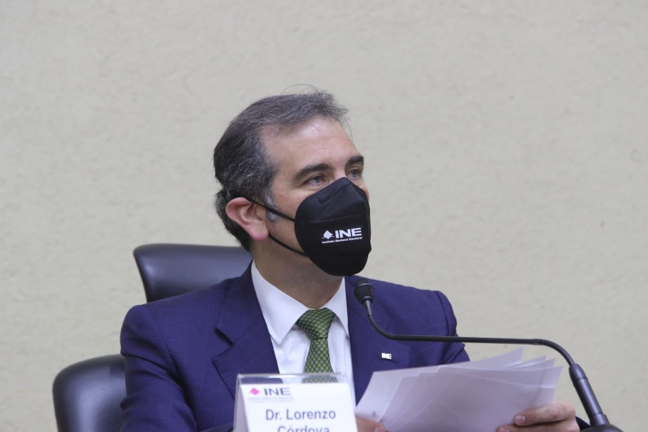 Consulta de revocación de mandato se realiza con transparencia y legalidad