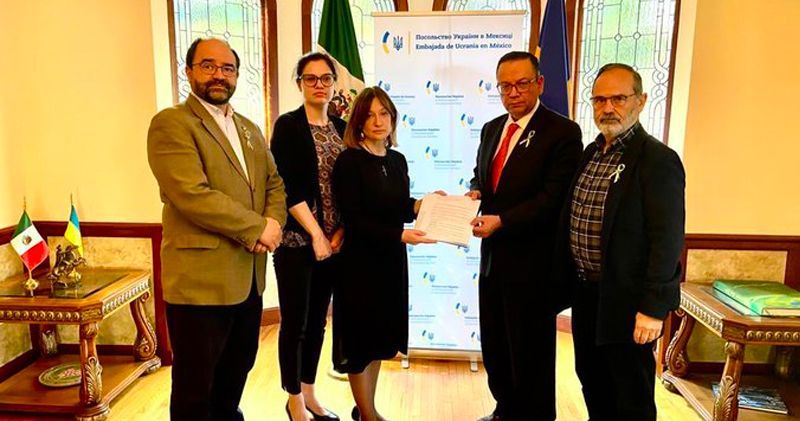 Ucrania pide armamento militar a México