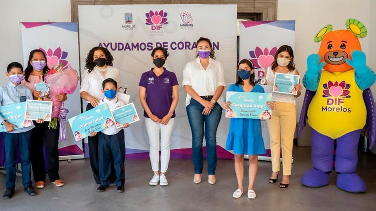 Premia DIF Morelos a ganadores del concurso “Amor por mi Mamá”