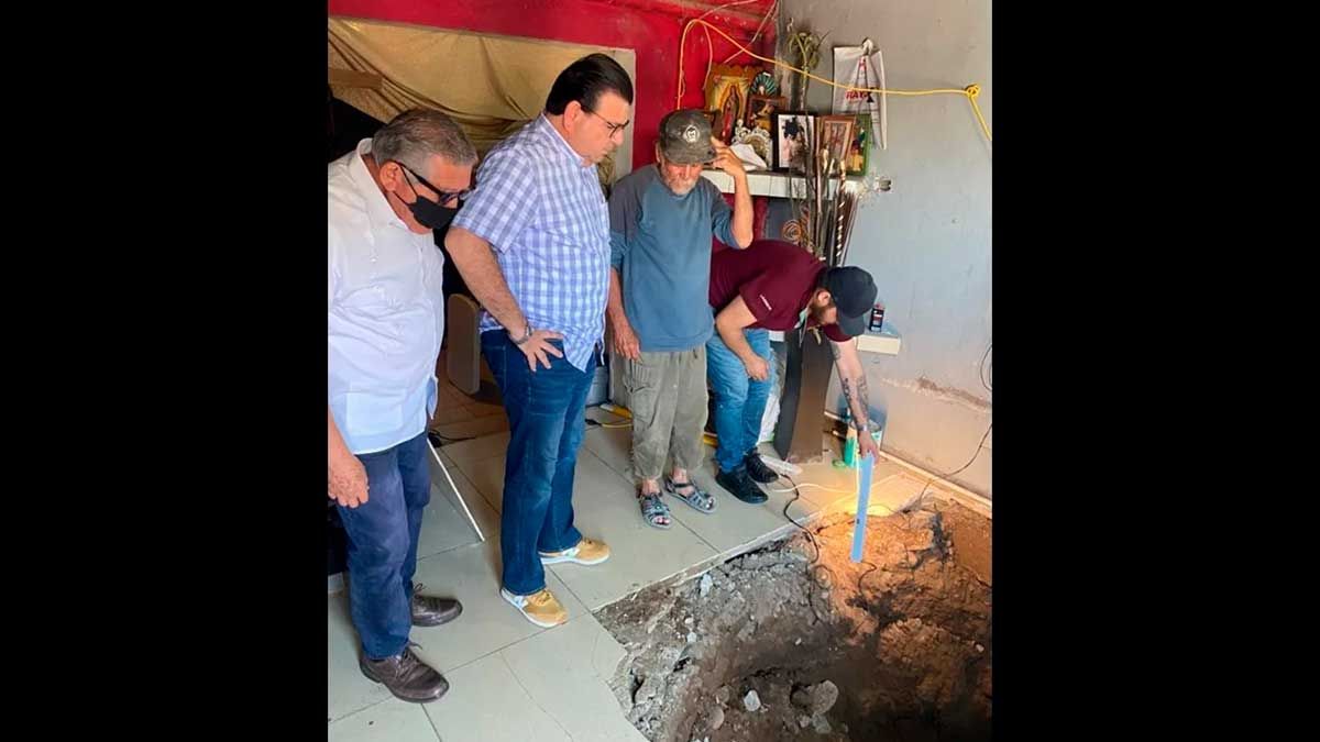 Viejo narcotúnel provoca socavón en una vivienda en Culiacán
