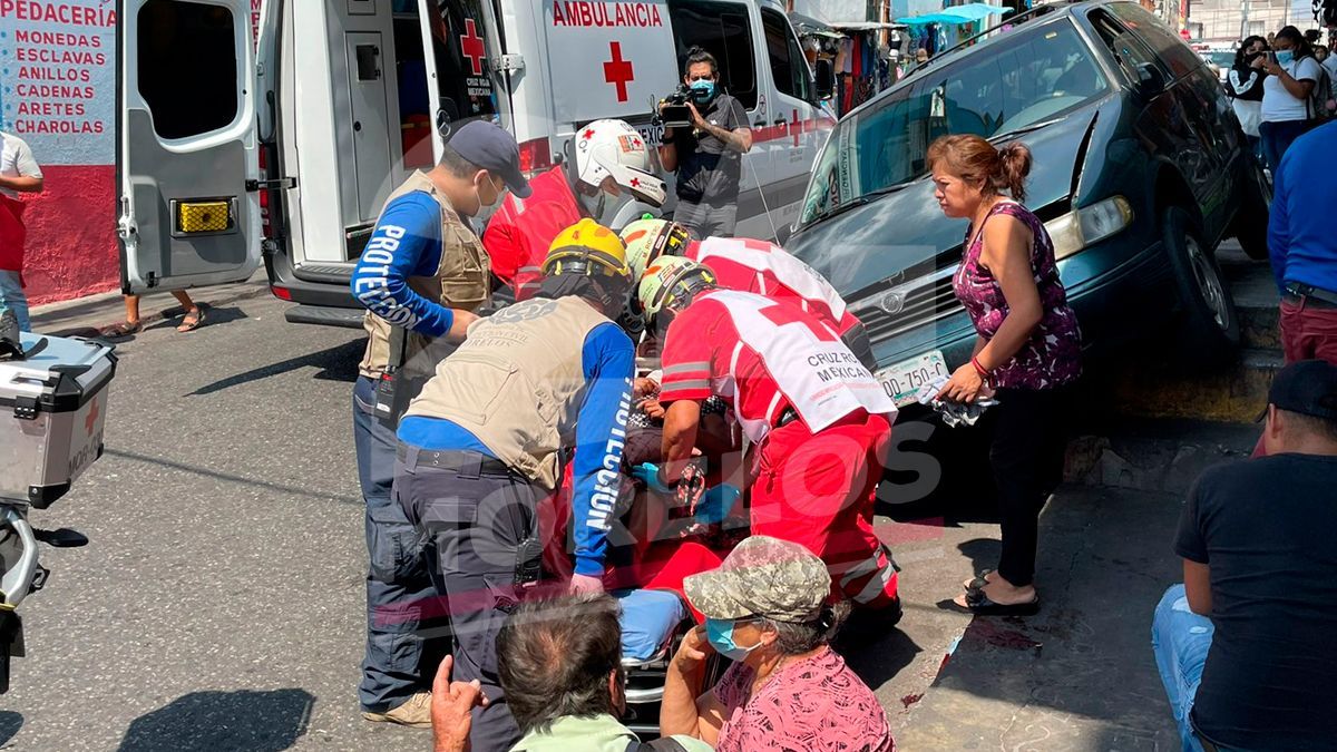 Así ocurrió el accidente en Cuernavaca con saldo de tres heridos