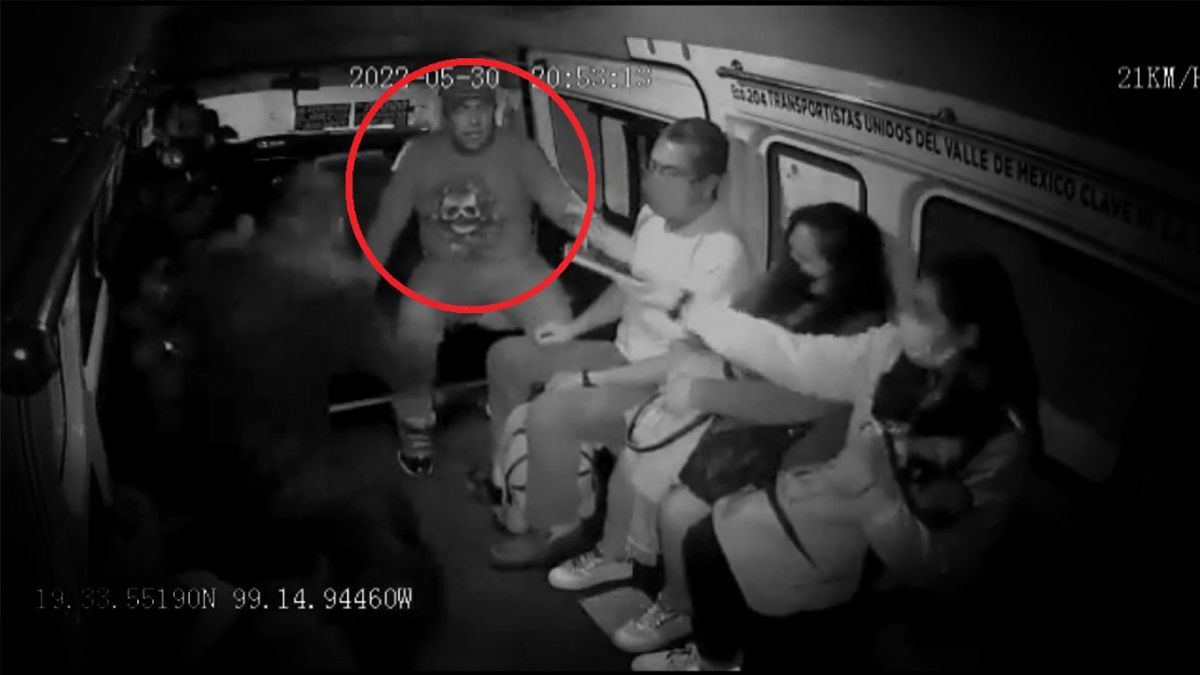 Someten a ladrón que intentaba despojar a pasajeros en Naucalpan