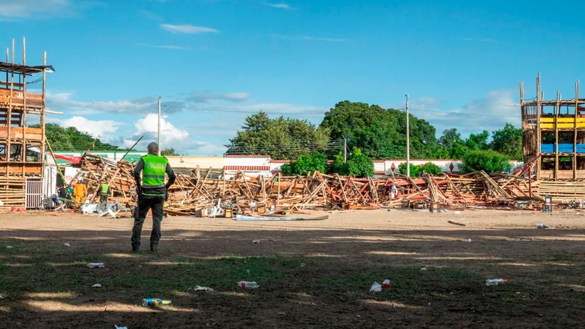 Desplome de plaza de Toros en Colombia deja cientos de heridos
