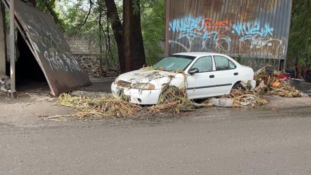 10 casas inundadas y dos autos afectados, el saldo de las lluvias en Cuernavaca