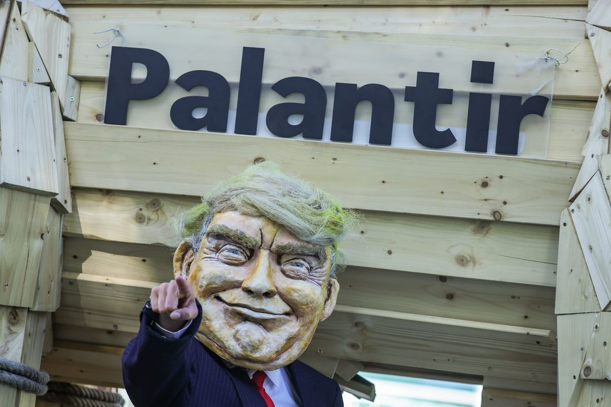 Palantir's capture of Britain's military