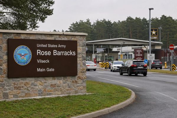 AMERIKA PO LARGOHET — ÇFARË DO TË THOTË KJO PËR SHQIPTARËT?