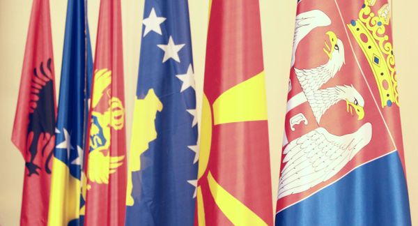 Serbi–Israel Dhe Marrëveshja e Fshehtë e Armeve