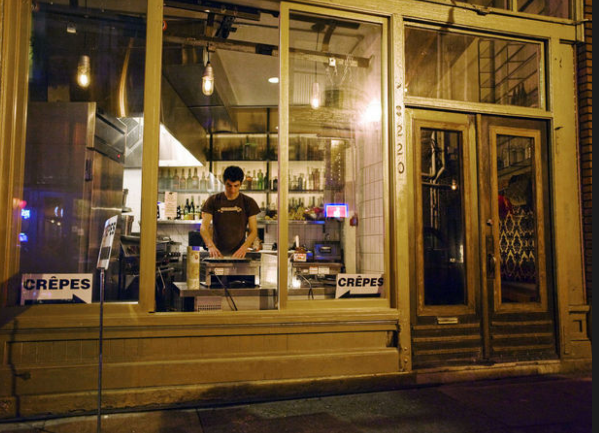 Secret_bar_phenomenon_reaches_Portland_with_Southwest_Ankeny_s_Central___OregonLive_com
