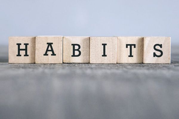 The 3 Stages of Forming a Habit