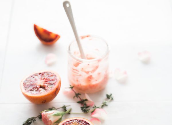 5 Face Mask Recipes You Can Make With Things in Your Pantry