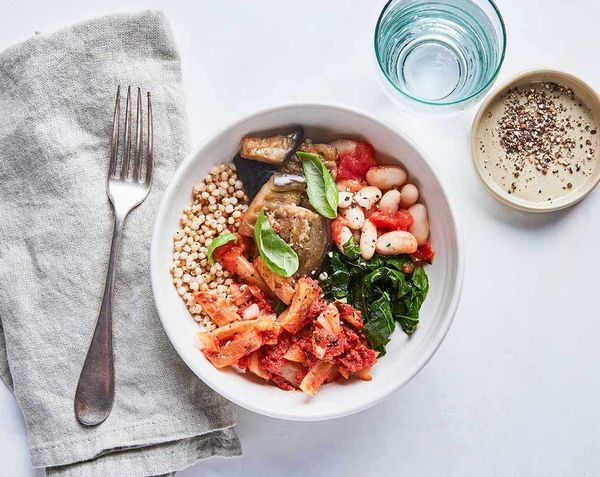 Splendid Recipe: White Bean & Tomato Grain Bowl