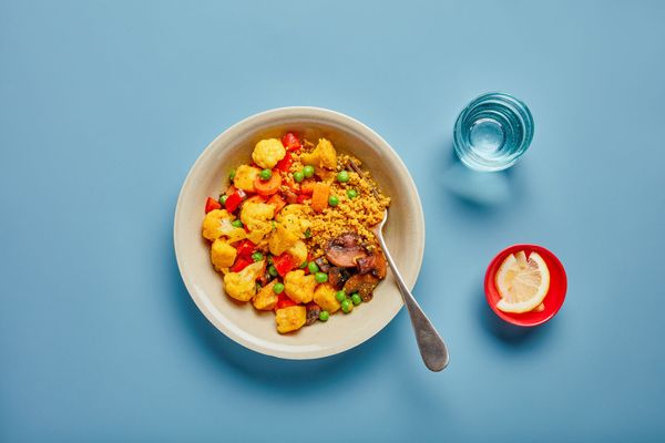 Splendid Recipe: Aloo Gobi Quinoa Bowl