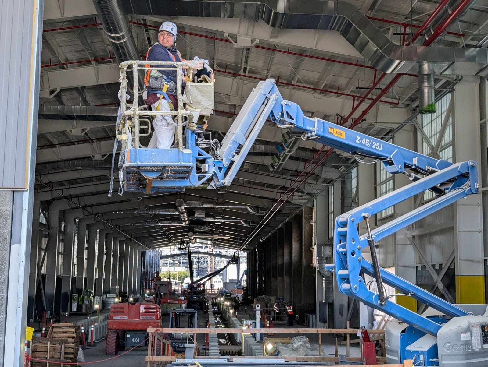 Amtrak's Seattle Trainyard Expansion Hits Halfway Mark