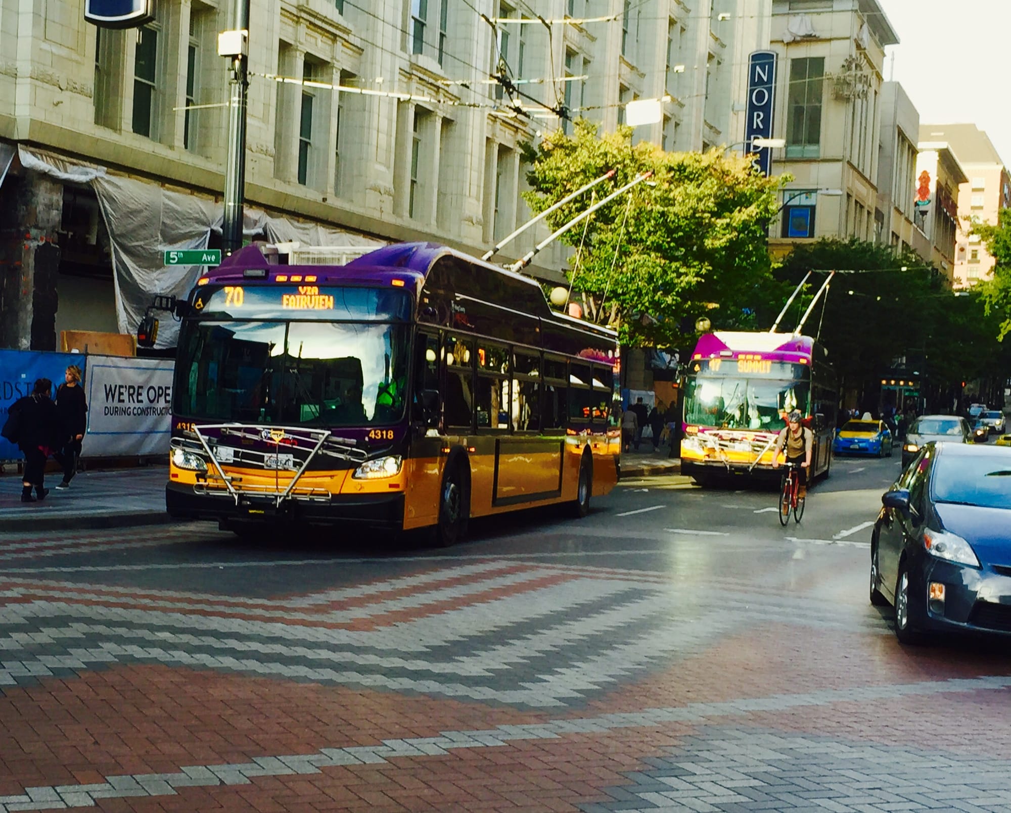 Pine Street Bus-Only Lane Proposed