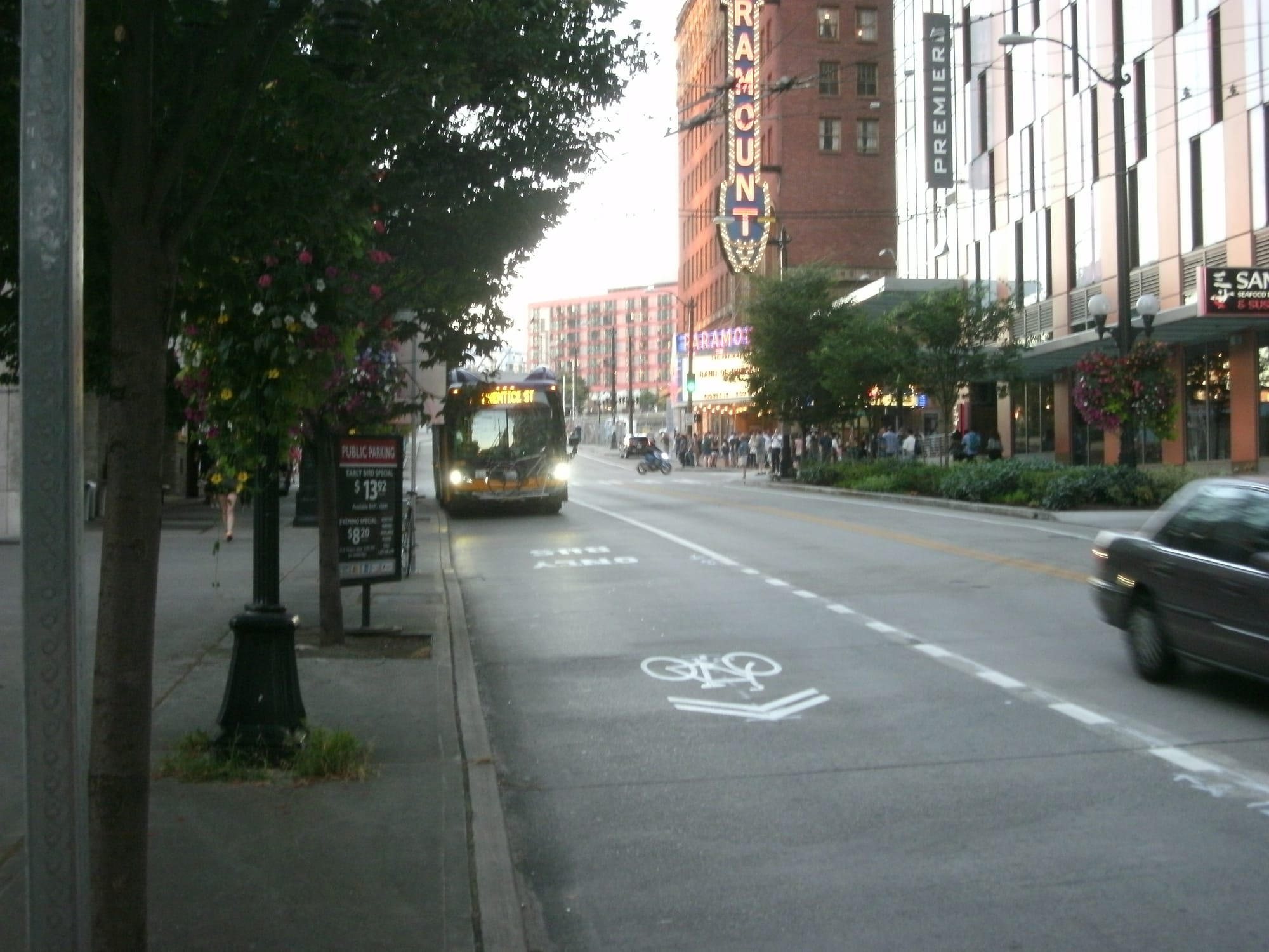 Bus Only Lane Installed On Pine Street