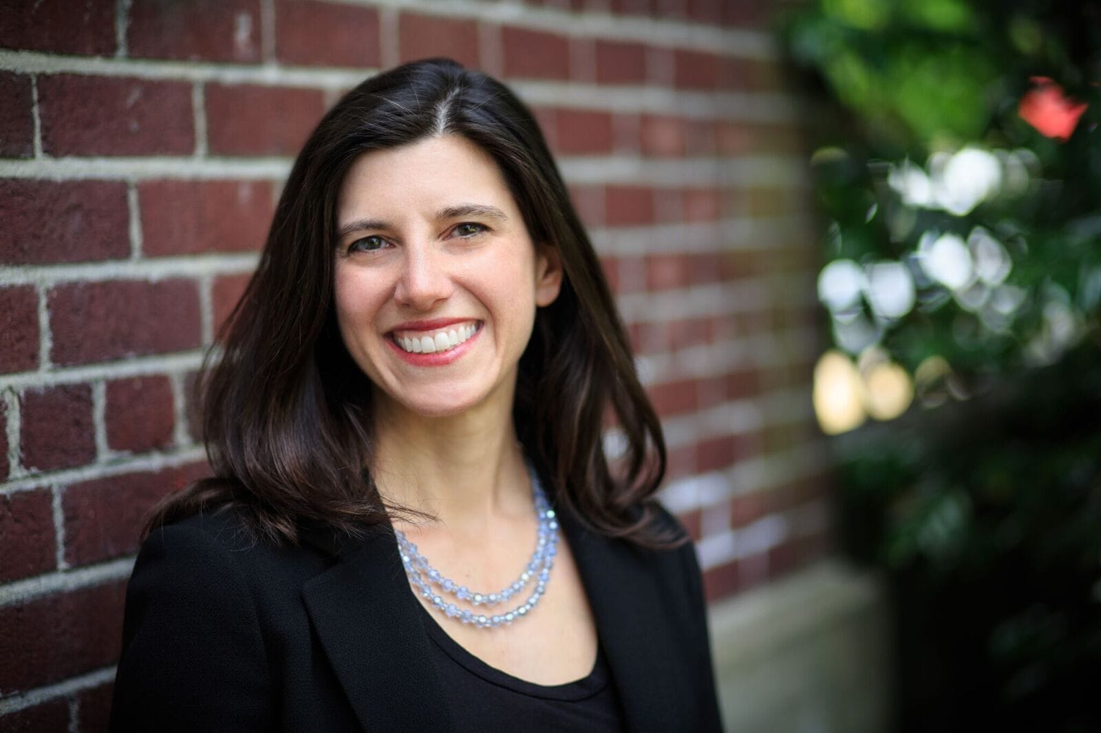                      2017 Endorsement Questionnaire: Jessyn Farrell
                     