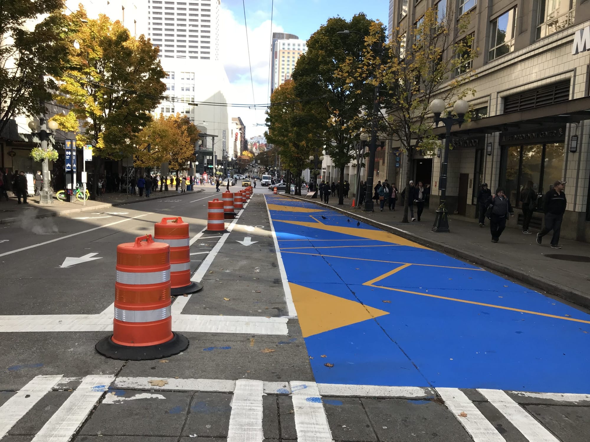                      Downtown Seattle On-Street Parking Swapped for Pavement Park and Food Trucks
                     