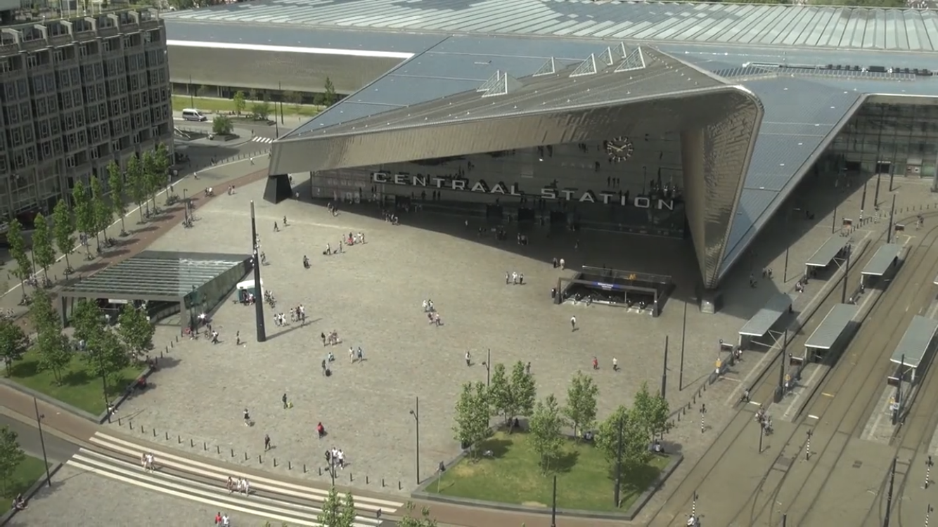 Sunday Video: 24 Hours In Rotterdam
