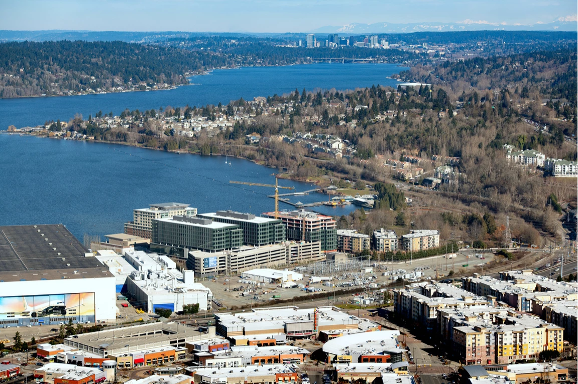 The Patchwork City: What Gaps and Overlaps in City Boundaries Tell Us about Values