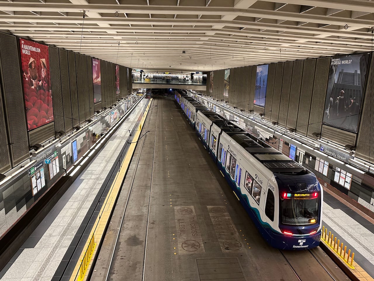                      How Link Service Could Be Right-Sized in ST3
                     