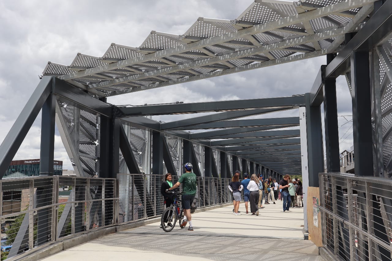 Eastrail’s NE 8th Street Bridge Opens in Bellevue’s Wilburton Neighborhood