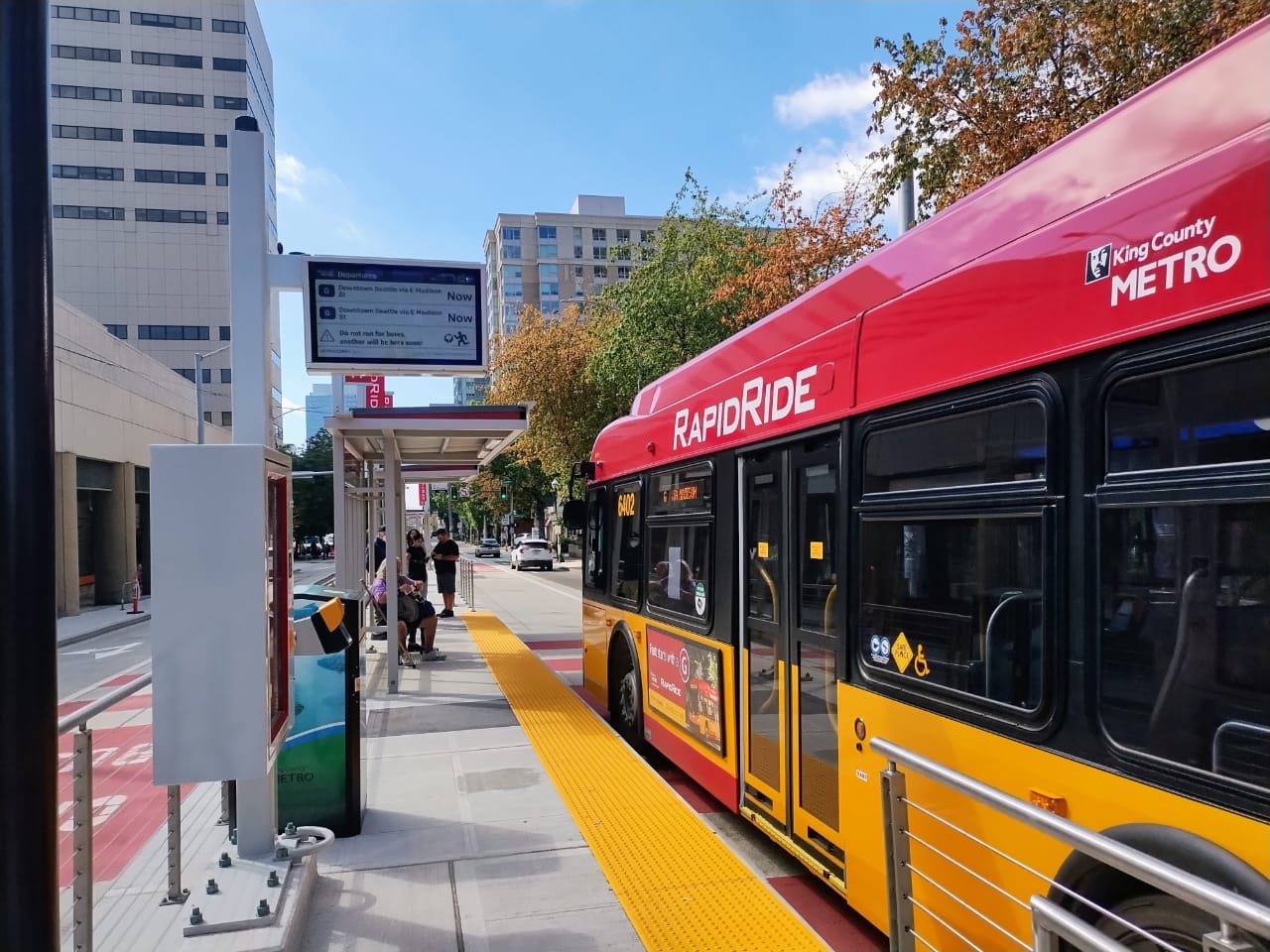 RapidRide G Line Attracts Major Bus Ridership Gains Along Madison Street