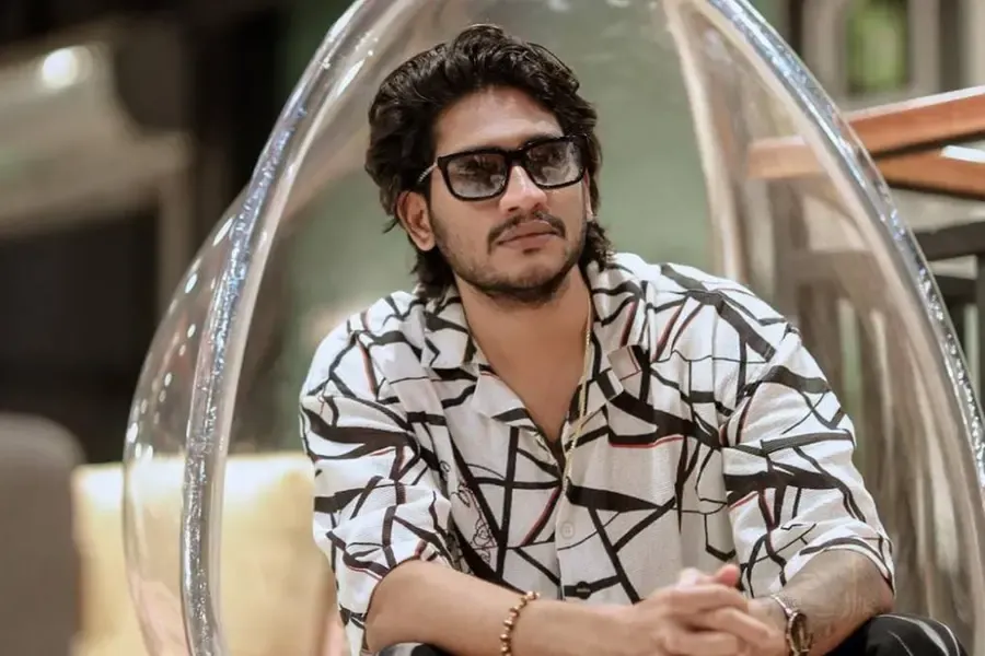 നിലപാട് മാറ്റം സത്യത്തിനൊപ്പം നിൽക്കാനെന്ന് അഖിൽ മാരാർ; വിമർശനങ്ങൾക്ക് ഗാന്ധി വചനങ്ങളിലൂടെ മറുപടി