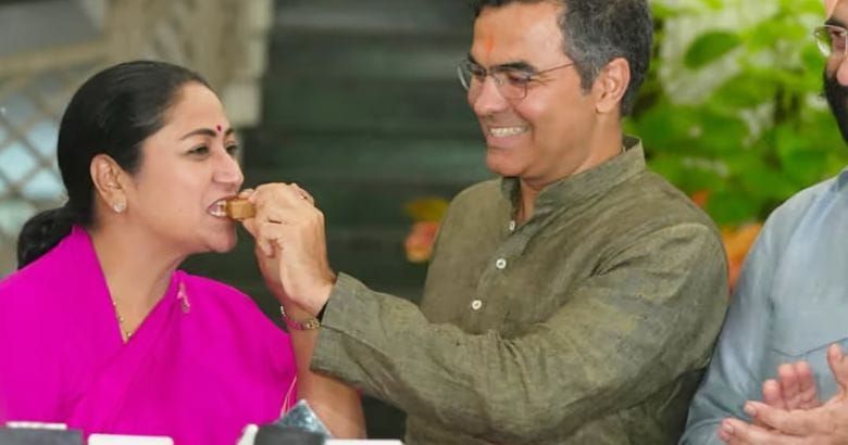 സ്ത്രീകൾക്ക് പ്രതിമാസം 2500 രൂപ സഹായം,ഡൽഹി ലക്ഷ്മി യോജനയ്ക്ക് മന്ത്രിസഭ അംഗീകാരം